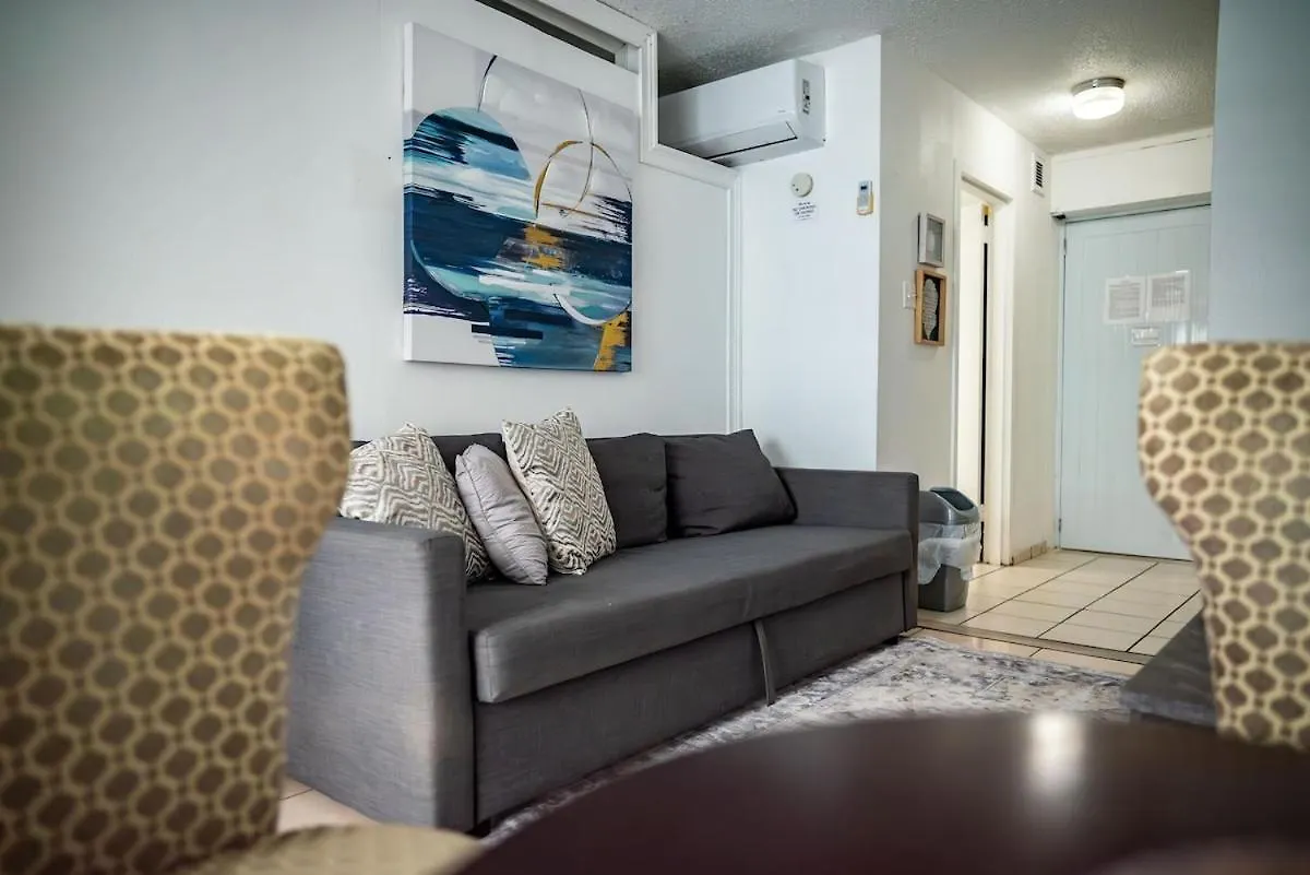 Isla Verde Beachfront With Pool- Near Foxwoods San Juan Apartment