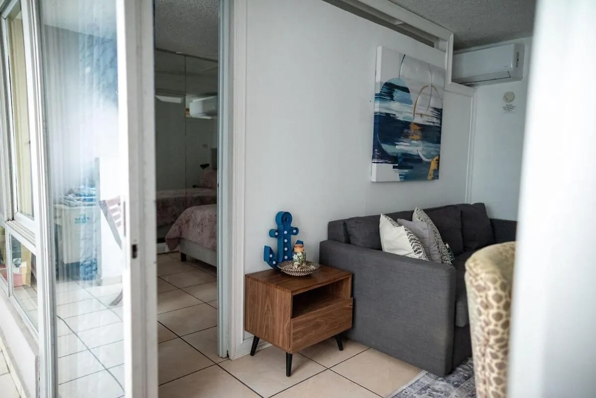 Isla Verde Beachfront With Pool- Near Foxwoods San Juan Apartment